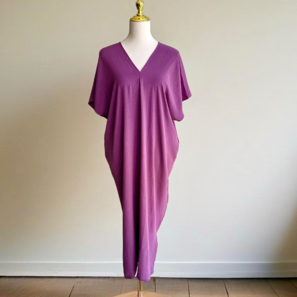 0055/ Purple kaftan , viscose material